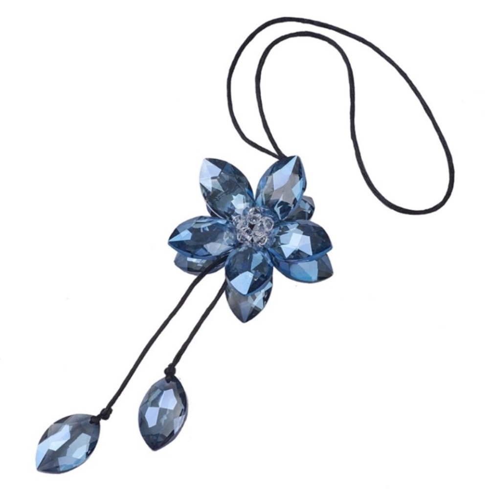 Blue Crystal Hanging Flower Ornament Sparkling Sun Catcher Garden Decor